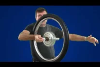 How does a gyroscope work?