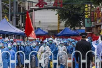 Setki osób zostało bez dachu nad głową z powodu lockdownu w Kantonie
