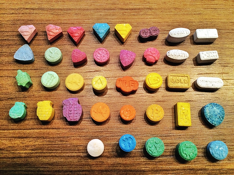 ups наркотики