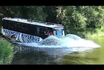 W Hamburgu kursuje autobus-amfibia - Hafencity Riverbus