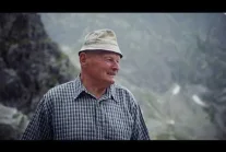 Pan, który naprawia szlaki turystyczne w Tatrach