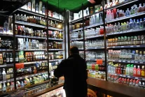 Alkohol tylko dla zaszczepionych? „To mogłoby w Polsce przynieść efekt"