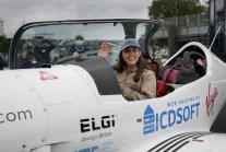 Nastoletnia pilotka pobiła rekord w samotnym locie dookoła świata