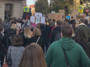 Dziś przed siedzibą PiS w Krakowie zaplanowano manifestację