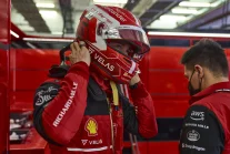 Charles Leclerc zdobywa historyczne Pole Position do GP Bahrajnu!