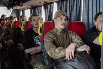 Rosyjskie MO: Prawie tysiąc żołnierzy z Azowstalu poddało się
