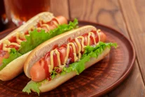 BP naśladuje promocję Orlenu i chce go przebić darmowym hotdogiem