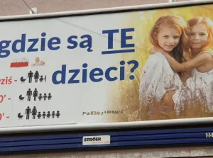 Fundacja Kornice. Kto stoi za najgłośniejszymi w Polsce billboardami?