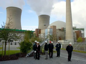 Polacy domagają się elektrowni jądrowych. Większość kraju za atomem