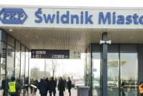 Sasin otwiera dworzec PKP w Świdniku. Kosztował 5 mln zł. Nie ma tu żadnej kasy