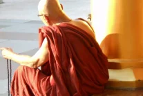 Buddyjscy mnisi wylądowali na odwyku. Zażywali metamfetaminę