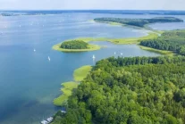 Dziki zachód nad polskimi jeziorami - alarmuje NIK. Urzędnicy udają, że...
